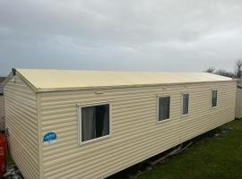 Devon Cliffs Holiday Park - Haven, 3 Bed - ABI Horizon - Wi Fi, hotell i Exmouth