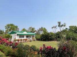The Red Soil Country, farm stay in Siuri