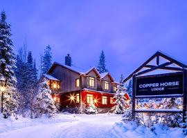 Copper Horse Lodge, hotel en Golden