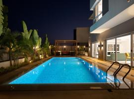 Zyra Luxury villa in New Cairo, holiday home in New cairo