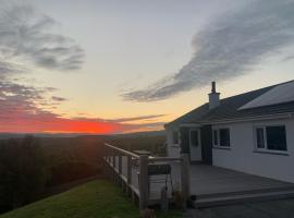 Hillview Portree Isle of Skye Self Catering House, hotel i Portree