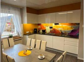 Gemütliche Wohnung/ cozy apartment Niklasdorf、ニクラスドルフの格安ホテル