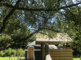 The Grove Glamping, campsite in Cromer