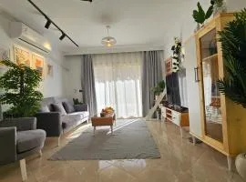 Sweet Home with wide garden view