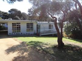 Hot Springs Landing Pad, casa de temporada em Rye