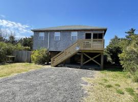 SUNFISH COVE cottage, holiday home in Avon