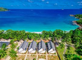 Lazio Beach Residence, serviced apartment in Anse Lazio