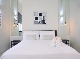 42 Zanardelli B&B, готель у місті Трані