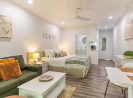 Tropic Retreat, hotel amb piscina a Port Douglas