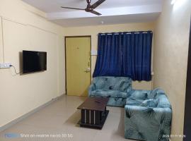 Kolshet에 위치한 호텔 Privately Room @Pushpanjali Residency Bungalow kasarvadavali ghodberder road Thane West