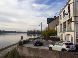 Le Petit Pêcheur, hotel amb aparcament a Saint-Florent-le-Vieil