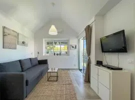 cozy & modern bungalow w/private garden bbq+wifi