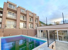 Residence Spa Apartments DUB, hotel em Kotor