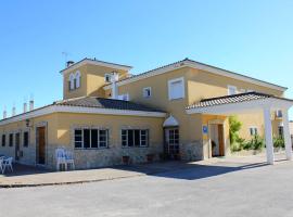 Hotel Puerta del Parque, hotel v destinaci Prado del Rey