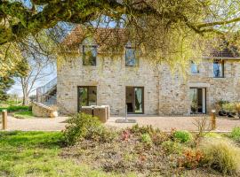 Chambre d'hôte La Chapelle, cottage in La Rochelle-Normande