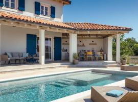 Beautiful Home In Maruzini With Sauna, hotel a Maružini