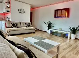 NeriesApartment No.2 Bedrooms Modern Suite In Centrum