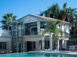Thalos boutique home, hotel v destinaci Augusta