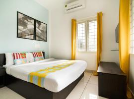 Super OYO Thykoodam Apartments, hotel di Cochin
