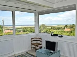 St Nicholas Cottage - Stunning Views! Crabpot Cottages Sheringham