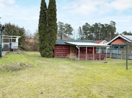 4 person holiday home in ÅHUS-By Traum, хотел в Охус