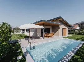 Luxe Villa Maxime