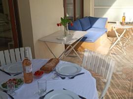 Apartment Résidence Eden Parc by Interhome, hotel en Sanary-sur-Mer