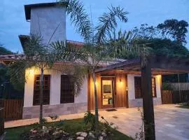 Casa Jambock (Cond. Parque da Estalagem)