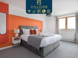 Luxury 2 bed, Central, Free Parking, Smart TV By Valore Property Services