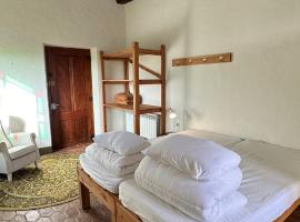 Can Traver de Besalú, hostal o pensión en Maià de Montcal