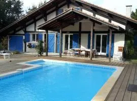 Charmante maison avec piscine a Andernos-les-Bains
