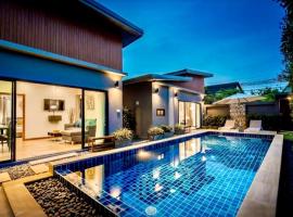 The Sister Pool Villa Bangtao: Bang Tao Plajı şehrinde bir otel