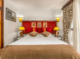 Boutique Hotel Las Islas, hotel di Fuengirola