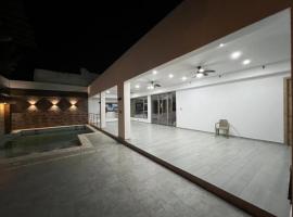 Casa patio / Cabaña / Piscina, hotel en Riohacha