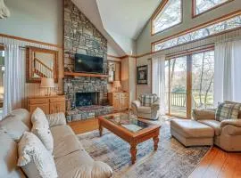 Less Than 1 Mi to Marina Ford Mountain Retreat with Deck