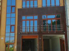 Vila Adriano, hotel in Turda