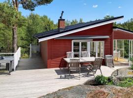 Holiday home NYKÖPING II, casa rústica em Nyköping