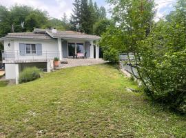 Villa Tortia, casa o chalet en San Zeno di Montagna