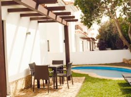 Villa 36 - Cape Verde - Private Pool, hytte i Prainha