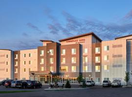 TownePlace Suites by Marriott Fort McMurray, отель рядом с аэропортом Международный аэропорт Форт Мак-Мюррей - YMM в городе Форт Мак-Мюррей