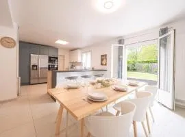 Spacious & Modern Property - between Disney & Paris - close to transportation, highway, amenities