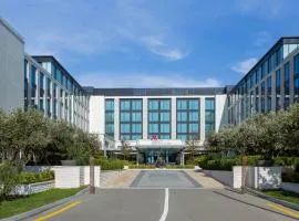 Baku Marriott Hotel Boulevard、バクーのホテル