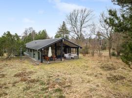 Three-Bedroom Holiday Home In Jerup, hotel v destinaci Jerup