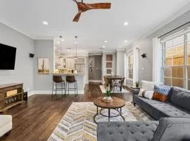 Luxury 4BR Dallas Home with Game Room and Fire Pit