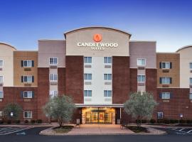 Candlewood Suites Louisville North, an IHG Hotel, hotel in Clarksville