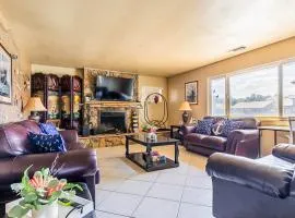 Lake Life Home