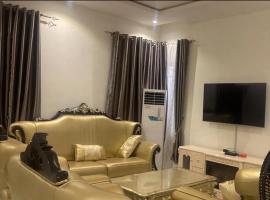 Luxurious Home - Isheri Magodo, hotel with parking in Agege