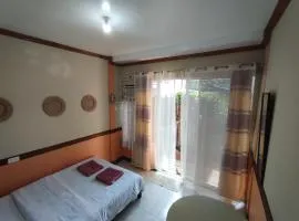 Mango House Apartments