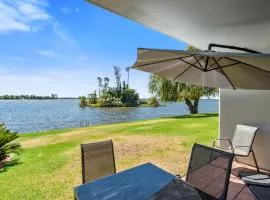 Yarrawonga Lakeside Apartment 31