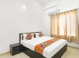 FabHotel Trayamb, hotel i Ayodhya